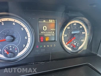 2017 Ram 1500 ST Extended Cab Medium Bed - miniatura 15