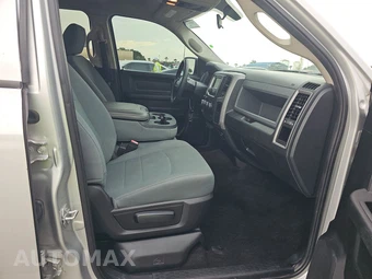 2017 Ram 1500 Tradesman Crew Cab Short Bed – miniatura 8