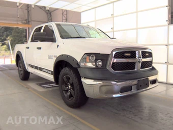 2017 Ram 1500 Tradesman Crew Cab Short Bed – miniatura 3