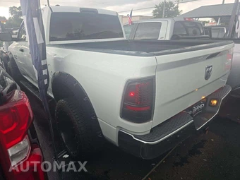 2017 Ram 1500 Tradesman Extended Cab Medium Bed - miniatura 2