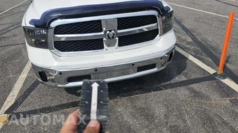 2017 Ram 1500 Tradesman Extended Cab Medium Bed - miniatura 28