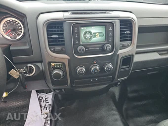 2017 Ram 1500 Tradesman Extended Cab Medium Bed – miniatura 11