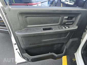 2017 Ram 1500 Tradesman Extended Cab Medium Bed - miniatura 9