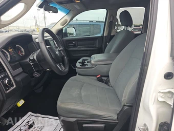 2017 Ram 1500 Tradesman Extended Cab Medium Bed - miniatura 7