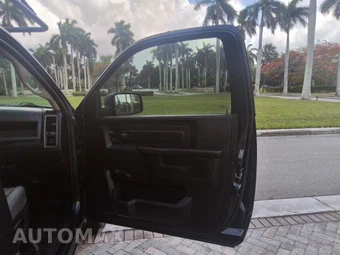 2017 Ram 1500 Tradesman Regular Cab Medium Bed - miniatura 28