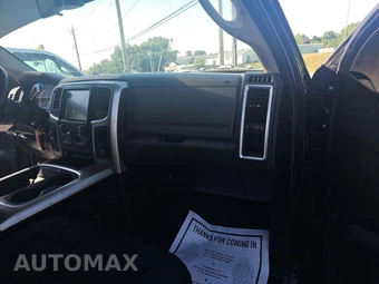 2017 Ram 2500 Big Horn Crew Cab Medium Bed – miniatura 19