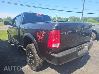 2017 Ram 2500 Big Horn Crew Cab Medium Bed – miniatura 2