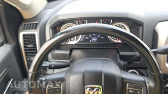 2017 Ram 2500 Big Horn Crew Cab Medium Bed - miniatura 30