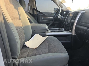 2017 Ram 2500 Big Horn Crew Cab Medium Bed – miniatura 8