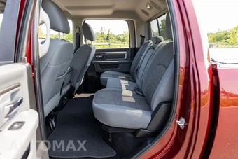 2017 Ram 2500 Big Horn Crew Cab Medium Bed - miniatura 50