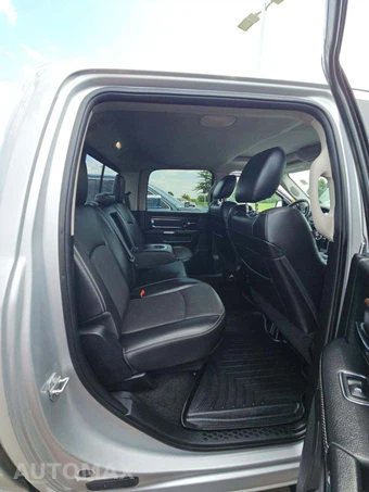 2017 Ram 2500 Laramie Crew Cab Medium Bed - miniatura 16