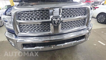 2017 Ram 2500 Laramie Crew Cab Medium Bed - miniatura 26