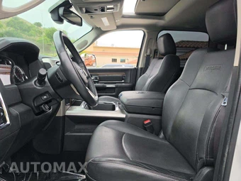 2017 Ram 2500 Laramie Crew Cab Medium Bed - miniatura 6