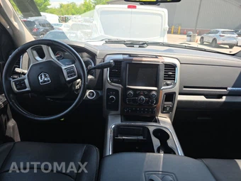 2017 Ram 2500 Laramie Crew Cab Medium Bed - miniatura 11