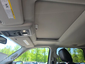 2017 Ram 2500 Laramie Crew Cab Medium Bed - miniatura 17