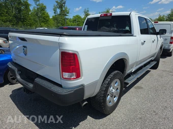 2017 Ram 2500 Laramie Crew Cab Medium Bed - miniatura 4