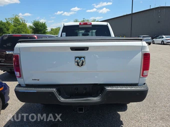 2017 Ram 2500 Laramie Crew Cab Medium Bed - miniatura 5