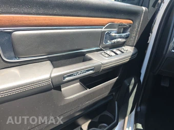 2017 Ram 2500 Laramie Crew Cab Medium Bed - miniatura 9