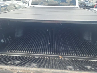 2017 Ram 2500 Laramie Crew Cab Medium Bed - miniatura 16
