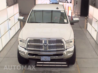 2017 Ram 2500 Laramie Crew Cab Medium Bed - miniatura 2
