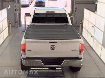 2017 Ram 2500 Laramie Crew Cab Medium Bed - miniatura 5