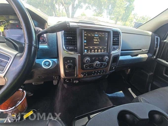 2017 Ram 2500 Laramie Crew Cab Medium Bed - miniatura 10