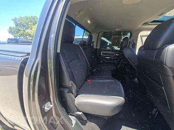 2017 Ram 2500 Laramie Crew Cab Medium Bed - miniatura 16