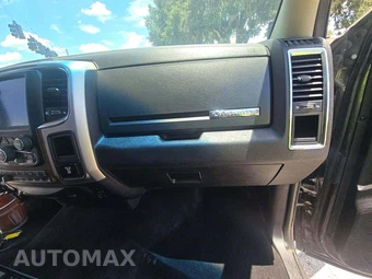 2017 Ram 2500 Laramie Crew Cab Medium Bed - miniatura 19