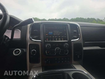 2017 Ram 2500 Laramie Extended Crew Cab Medium Bed - miniatura 10