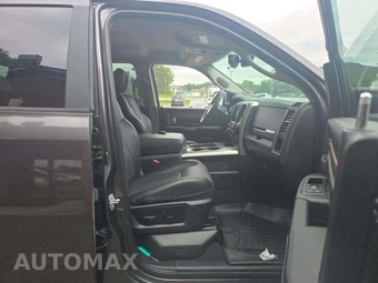 2017 Ram 2500 Laramie Extended Crew Cab Medium Bed - miniatura 18