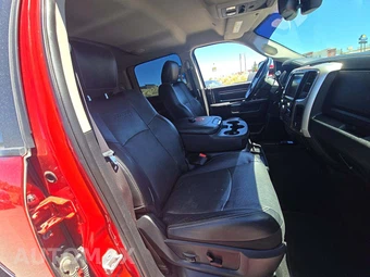 2017 Ram 2500 Laramie Extended Crew Cab Medium Bed - miniatura 18