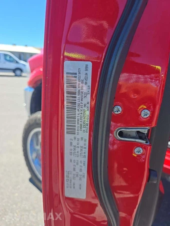 2017 Ram 2500 Laramie Extended Crew Cab Medium Bed - miniatura 5