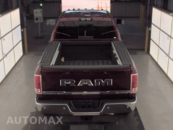 2017 Ram 2500 Limited Extended Crew Cab Medium Bed - miniatura 5