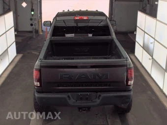 2017 Ram 2500 Power Wagon Crew Cab Medium Bed - miniatura 6
