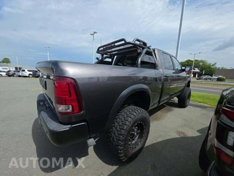 2017 Ram 2500 Power Wagon Crew Cab Medium Bed - miniatura 4