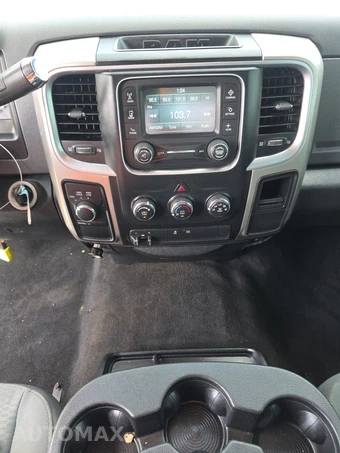 2017 Ram 2500 SLT Crew Cab Medium Bed – miniatura 11