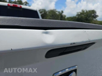 2017 Ram 2500 SLT Crew Cab Medium Bed - miniatura 24