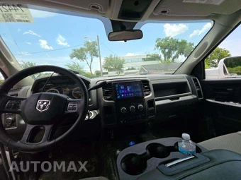 2017 Ram 2500 Tradesman Crew Cab Long Bed – miniatura 10
