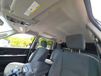 2017 Ram 2500 Tradesman Crew Cab Long Bed – miniatura 11