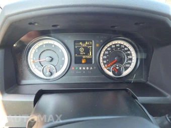 2017 Ram 2500 Tradesman Crew Cab Medium Bed – miniatura 9