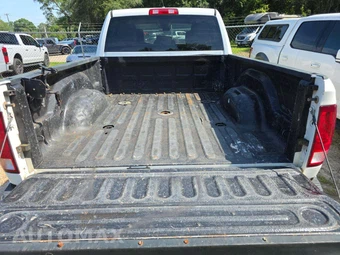 2017 Ram 2500 Tradesman Crew Cab Medium Bed – miniatura 14