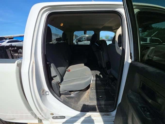 2017 Ram 2500 Tradesman Crew Cab Medium Bed – miniatura 16