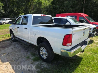 2017 Ram 2500 Tradesman Crew Cab Medium Bed – miniatura 2