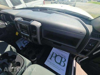 2017 Ram 2500 Tradesman Regular Cab Long Bed – miniatura 17