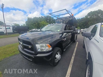 2017 Ram 3500 Cab Chassis Tradesman Crew Cab DRW