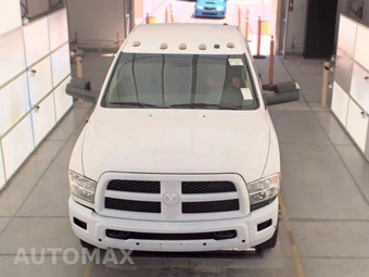 2017 Ram 3500 Cab Chassis Tradesman Crew Cab DRW - miniatura 2