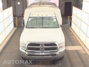 2017 Ram 3500 Cab Chassis Tradesman Regular Cab DRW - miniatura 2