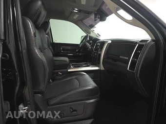 2017 Ram 3500 Laramie Crew Cab Medium Bed - miniatura 8