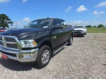 2017 Ram 3500 Laramie Crew Cab Medium Bed