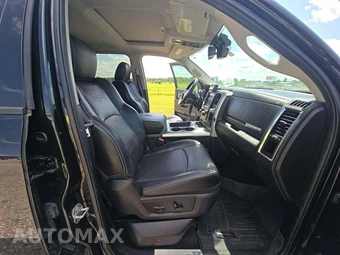 2017 Ram 3500 Laramie Crew Cab Medium Bed - miniatura 15
